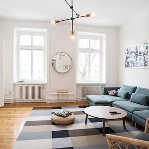 Elegant And Light 3 In Sofo 97sqm Apartment