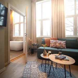 Deus Longstay Apartment