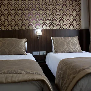 https://istanbul-central-hotel.istanbul-turkeyhotels.com