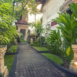 https://seminyak-paradiso.hotelsseminyak.net