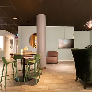 Western Park Otel